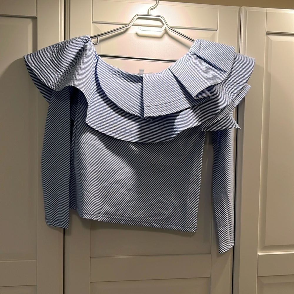 Ruffles one shoulder blouse